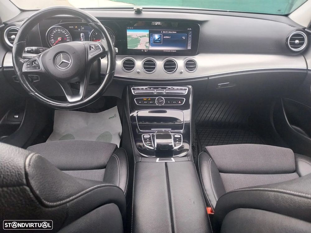 Mercedes-Benz E 220 d T 9G-TRONIC Avantgarde - 14