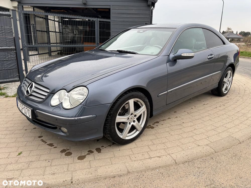 Mercedes-Benz CLK - 2