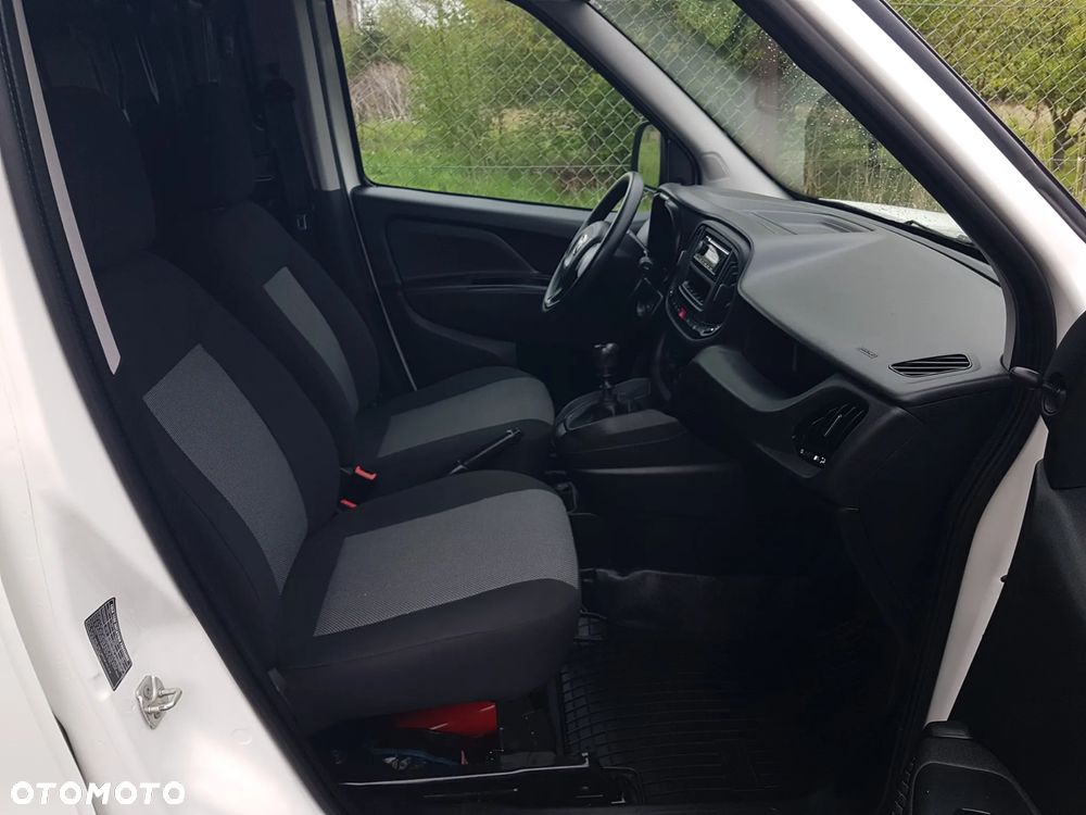 Fiat DOBLO MAXI L2H1 DŁUGI KLIMA BLASZAK VAN FURGON KRAJOWY 6-BIEGÓW MANUAL - 25