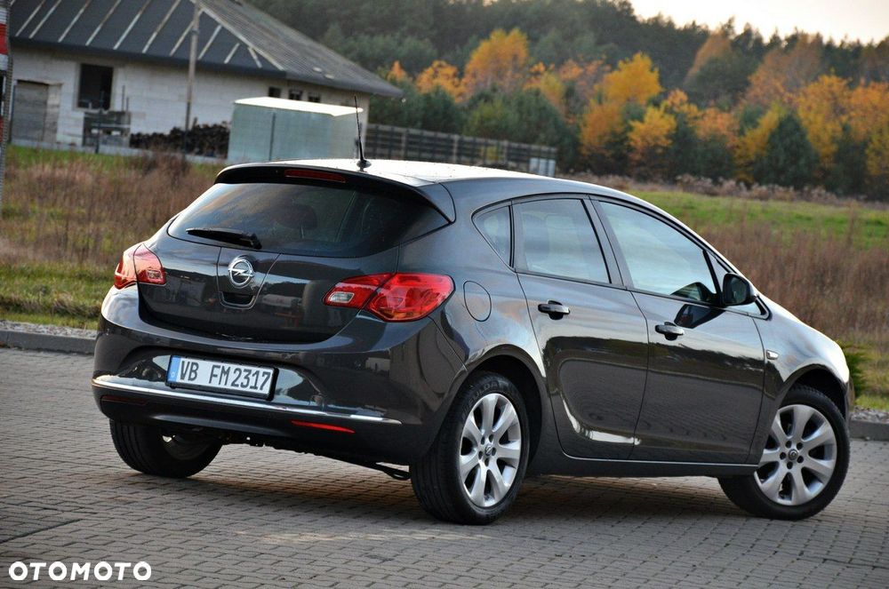 Opel Astra - 13