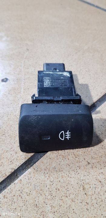 Kia Sportage II Przełącznik Świateł Awaryjnych - 2