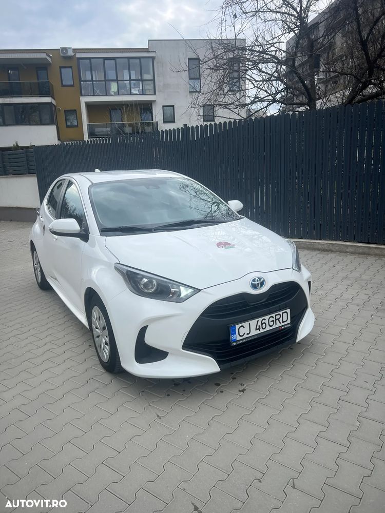 Toyota Yaris 1.5 VVT-i HSD Dynamic Bi-tone - 3