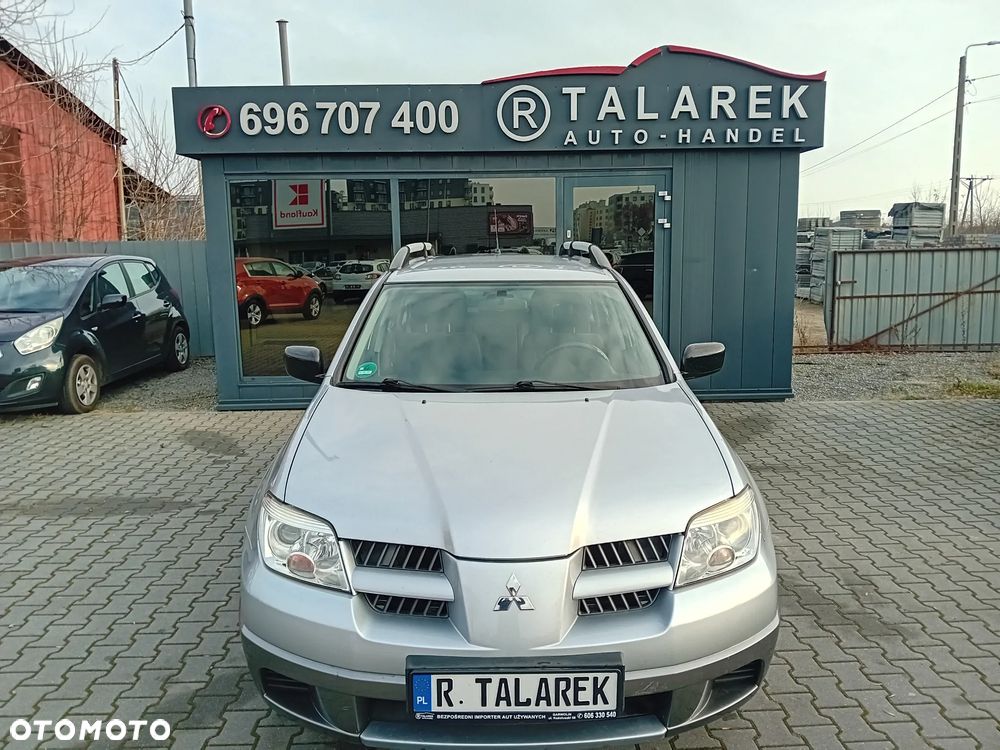 Mitsubishi Outlander - 5