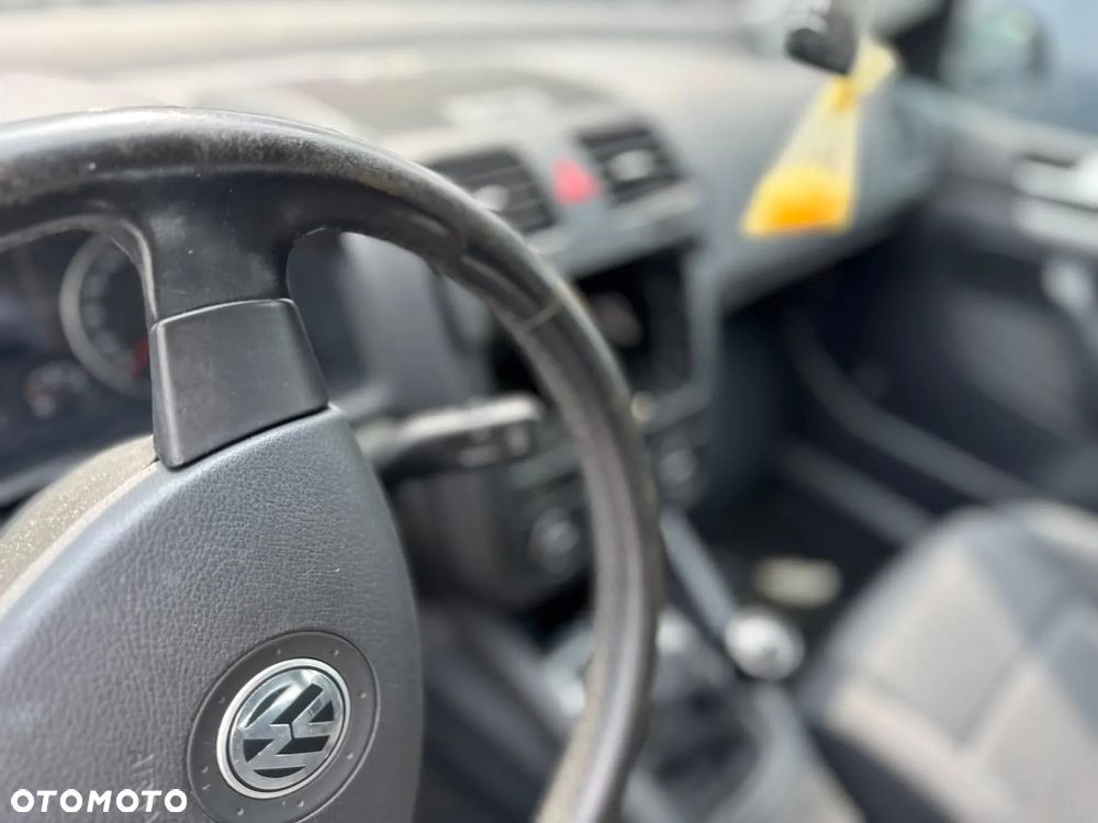 Volkswagen Golf V,  2,0 benz. 110KW, 2004r  kod silnika BLX skrzynia GB- CZĘŚCI - 22