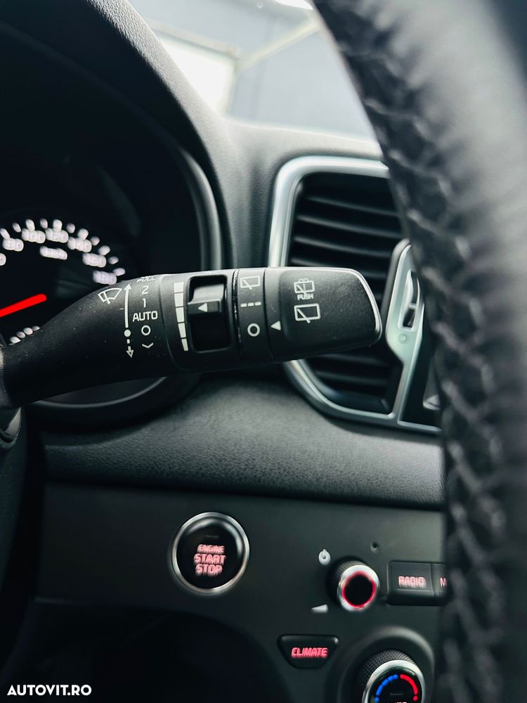 Kia Sportage 1.6 GDI 2WD DREAM-TEAM EDITION - 30