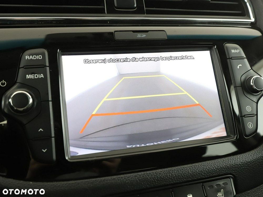 Kia Ceed 1.6 GDI ISG Dream-Team Edition - 24