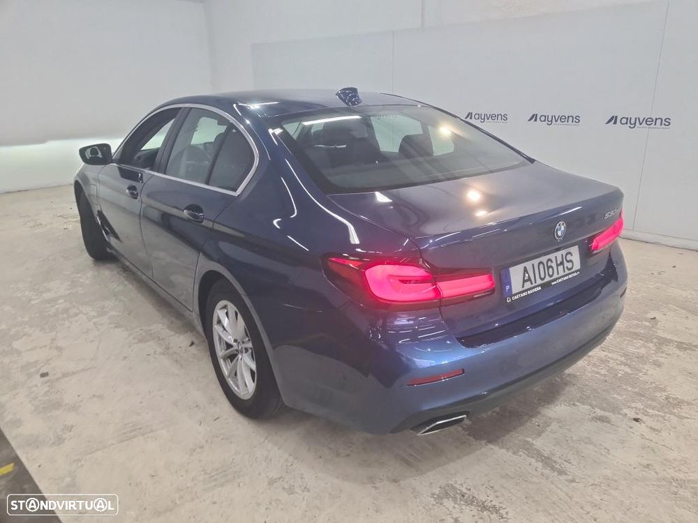 BMW 530 e - 2