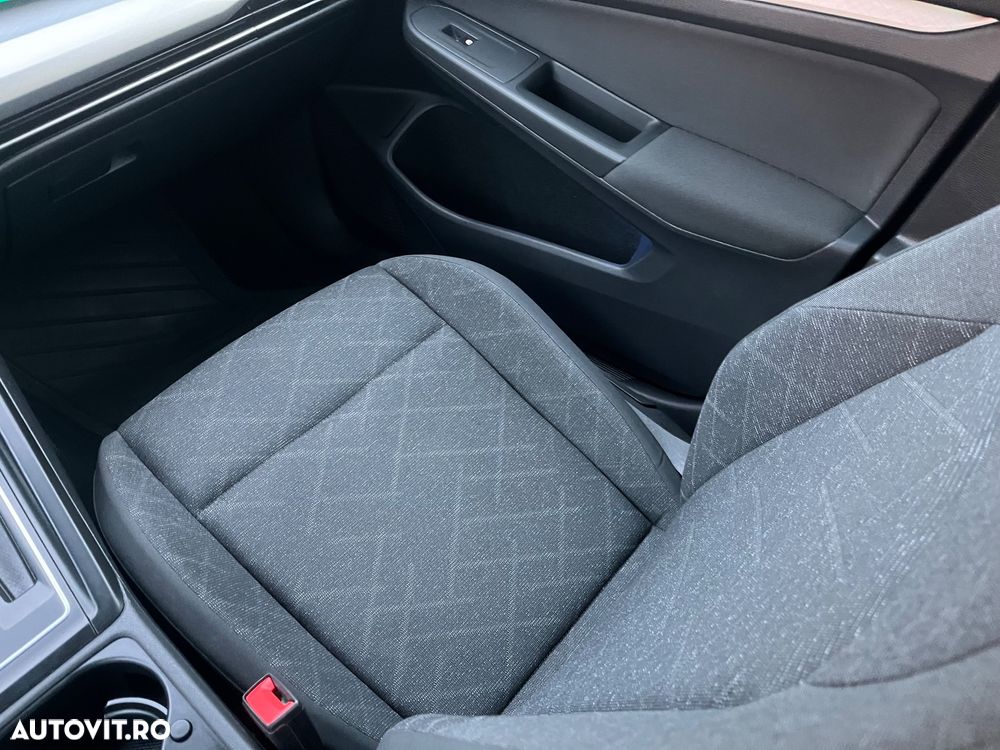 Volkswagen Golf 2.0 TDI 116CP DSG Life - 19