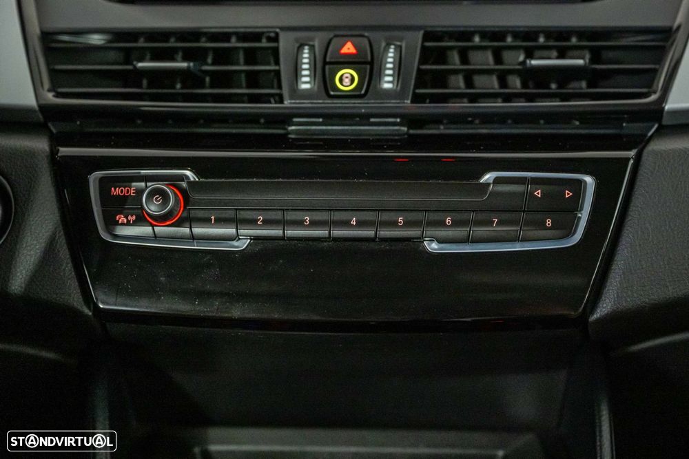 BMW 225xe Active Tourer Advantage - 29