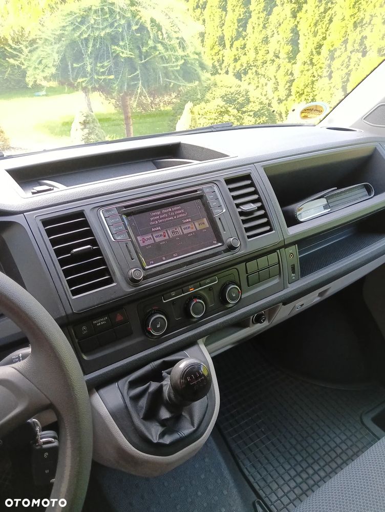 Volkswagen T6 Transporter - 6