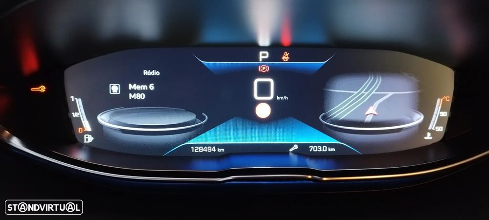 Peugeot 3008 BlueHDi 130 Stop & Start EAT8 Allure - 29