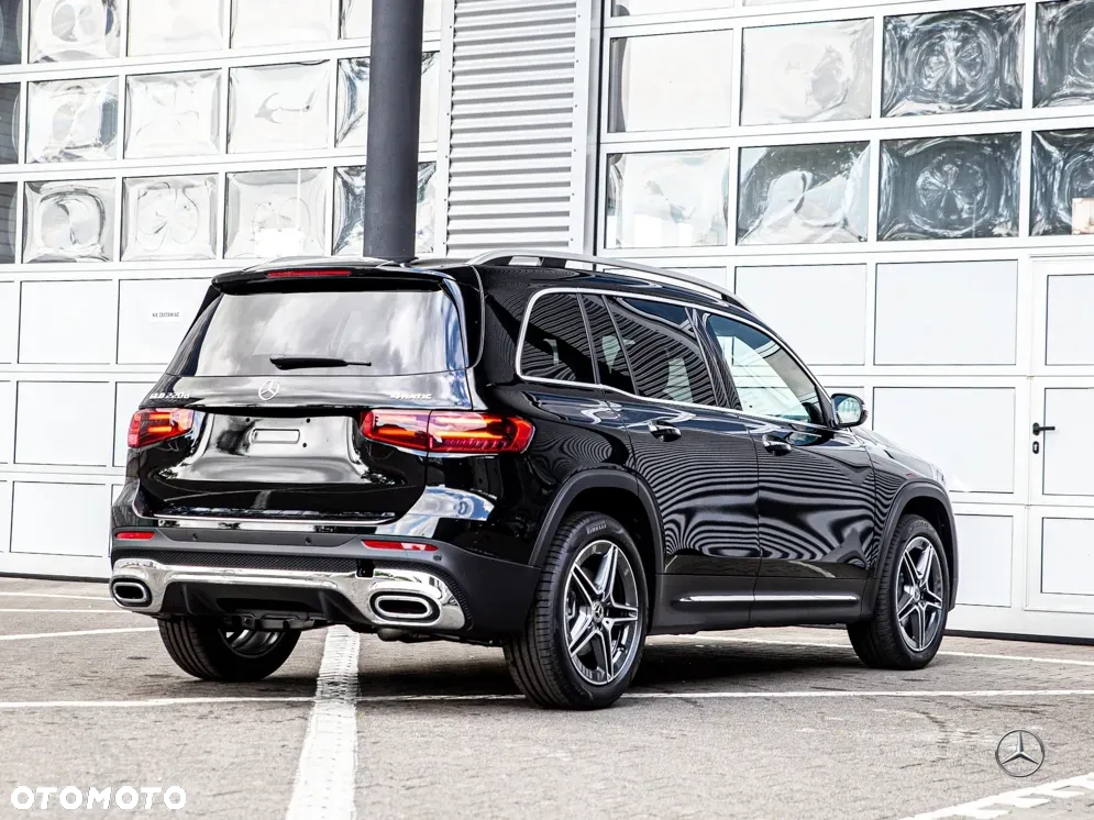 Mercedes-Benz GLB 220 d 4-Matic AMG Line 8G-DCT