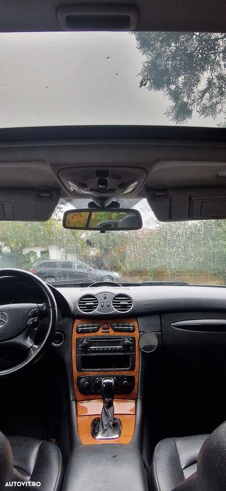 Mercedes-Benz CLK - 13