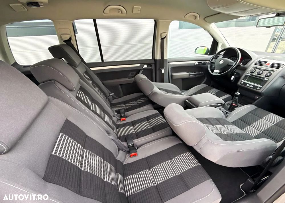 Volkswagen Touran 1.6 United - 26