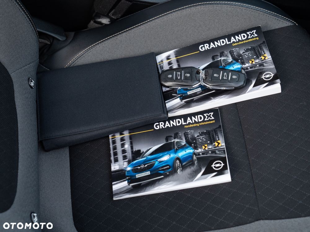 Opel Grandland X 1.2 Start/Stop Business Edition - 40