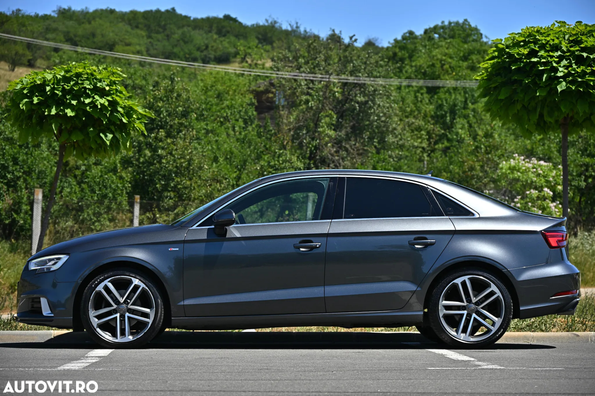 Audi A3 1.6 TDI Limousine sport - 5
