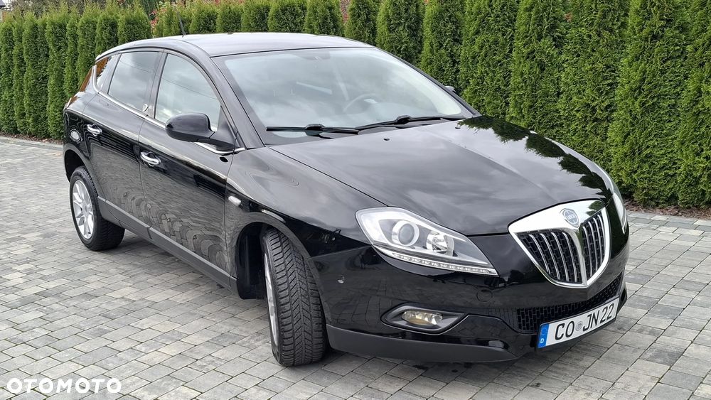 Lancia Delta 1.4 T-Jet 16v Argento - 4