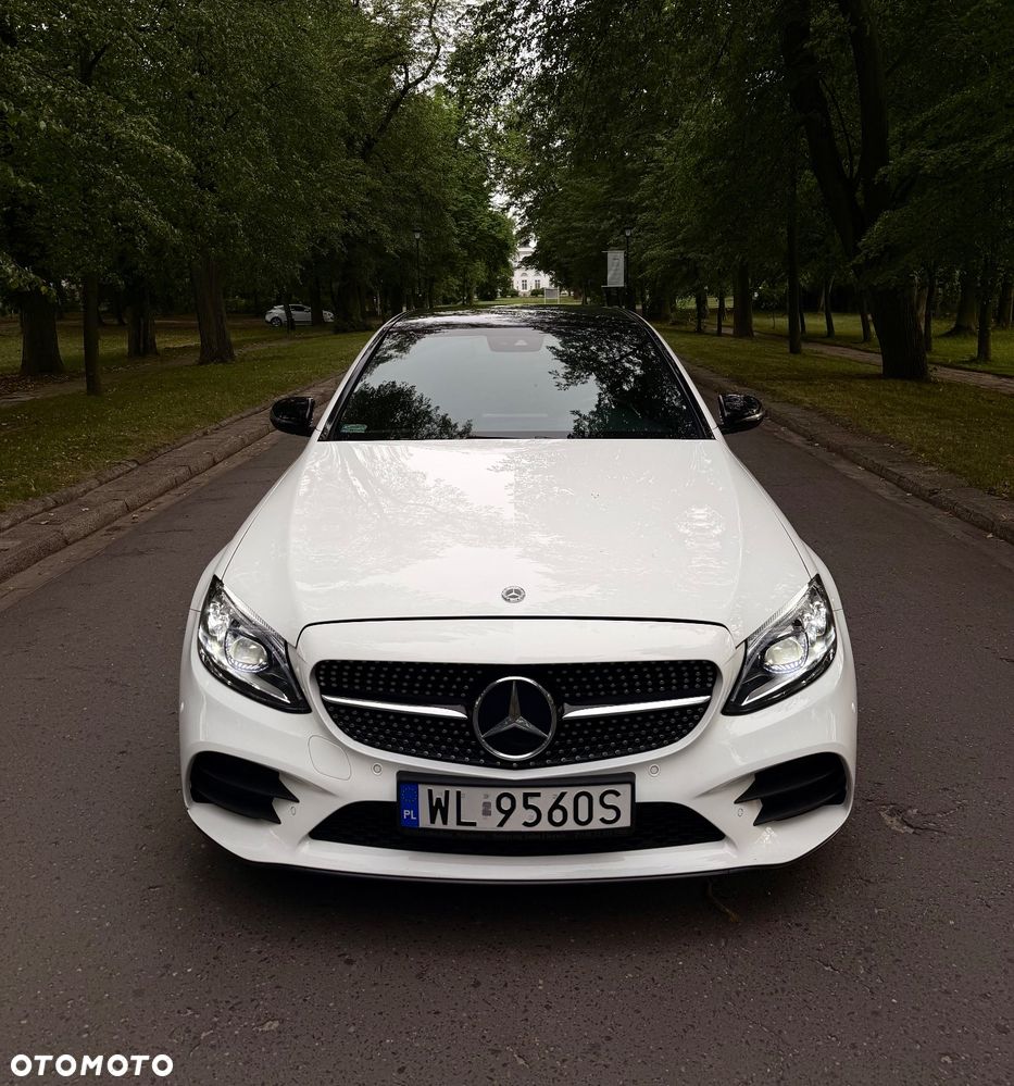 Mercedes-Benz Klasa C 220 d 4MATIC 9G-TRONIC - 2