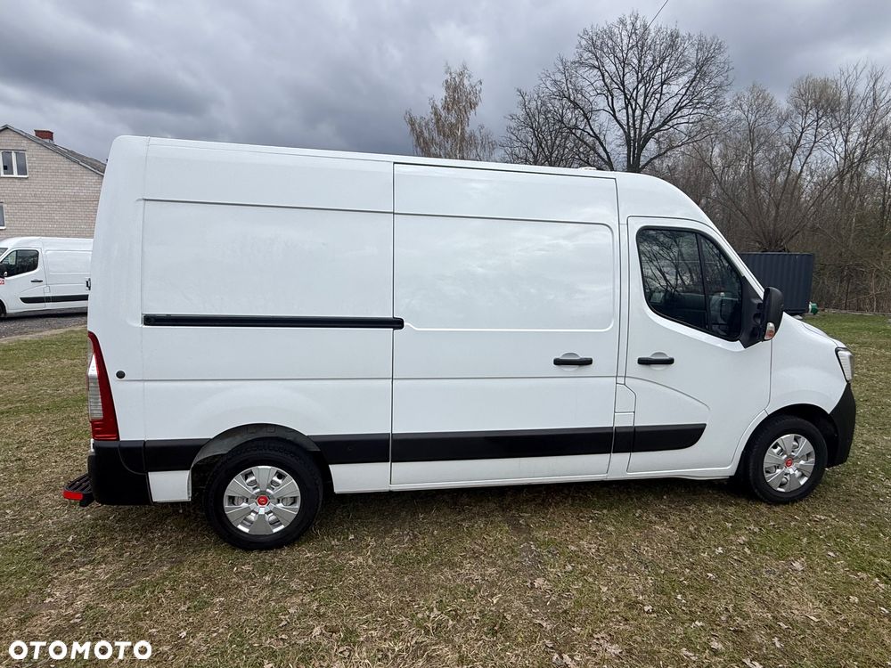 Renault Master - 10
