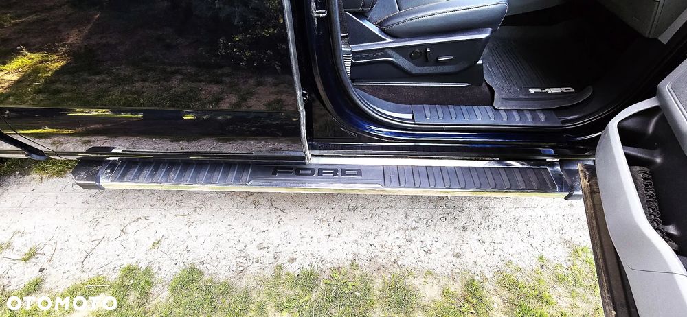 Ford F150 - 24