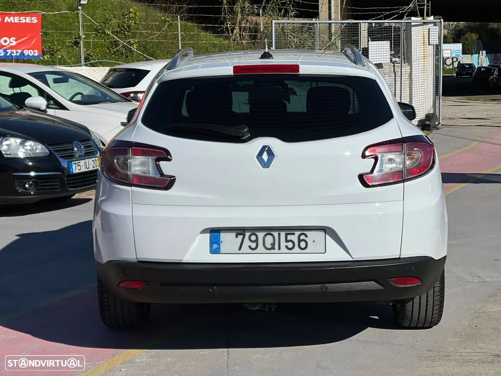 Renault Mégane Sport Tourer dCi 110 FAP Dynamique - 4