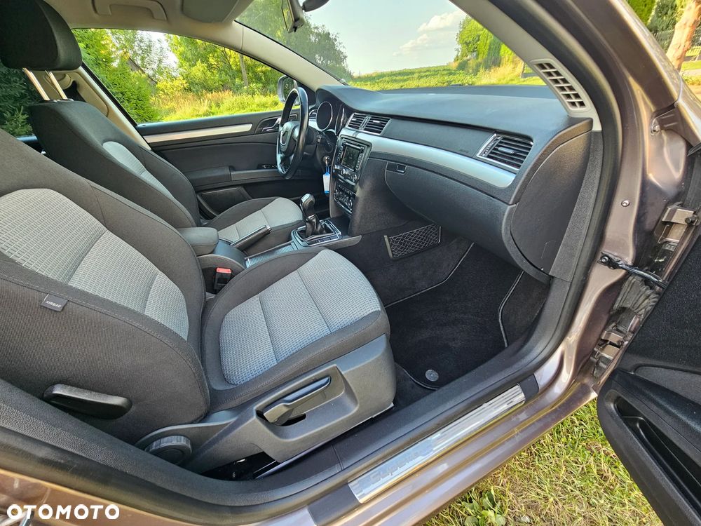 Skoda Superb 2.0 TDI Green tec Elegance - 5
