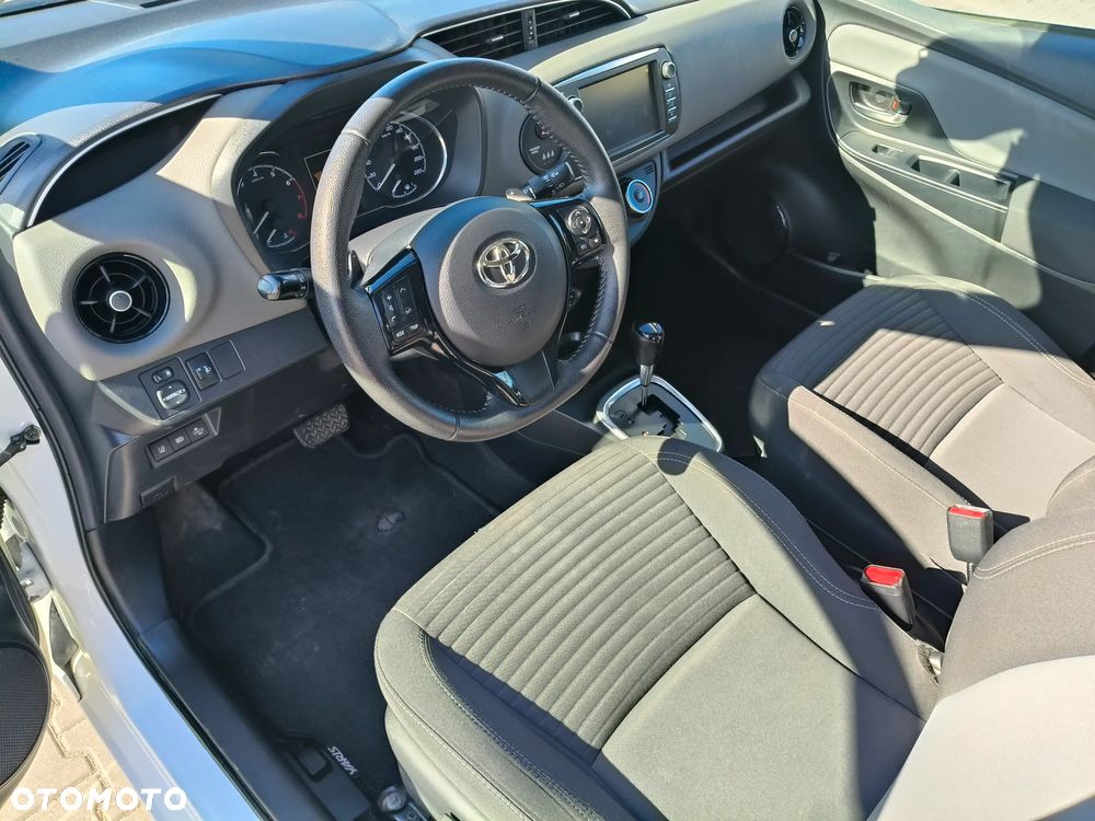Toyota Yaris - 9