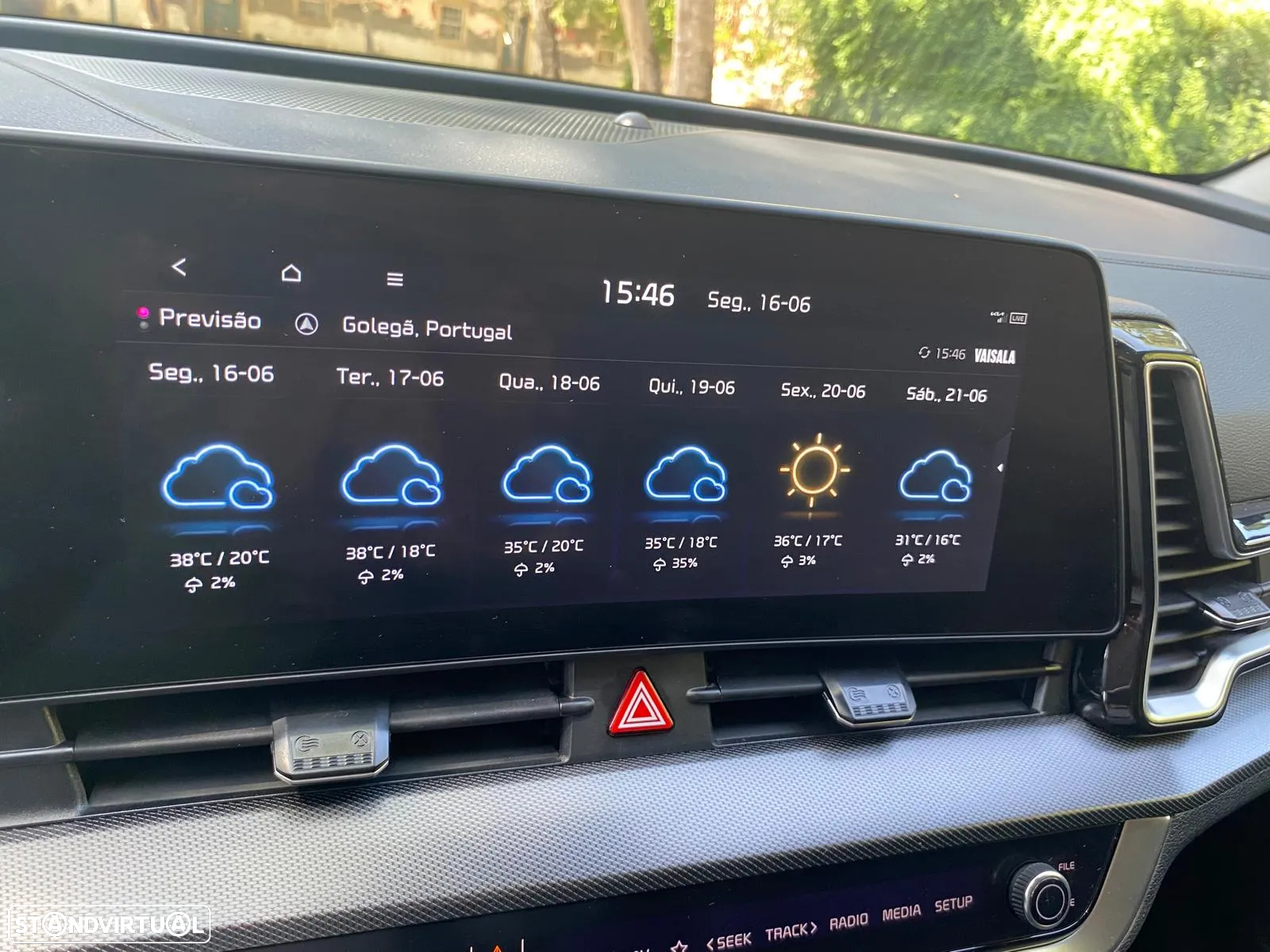 Kia Sportage 1.6 T-GDi PHEV Tech - 38