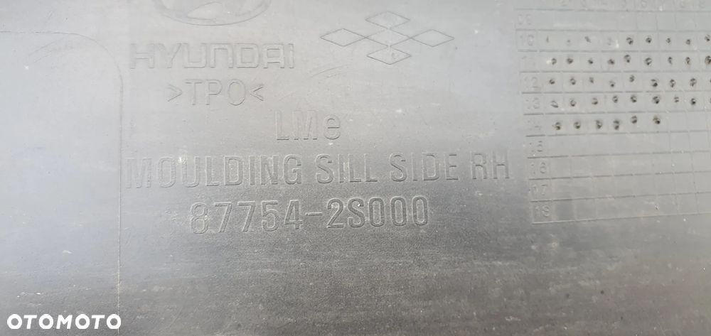 Listwa progowa osłona progu prawa Hyundai IX35 87754-2S000 - 8