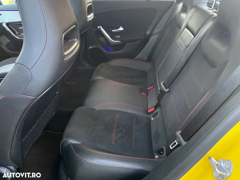 Mercedes-Benz CLA - 11