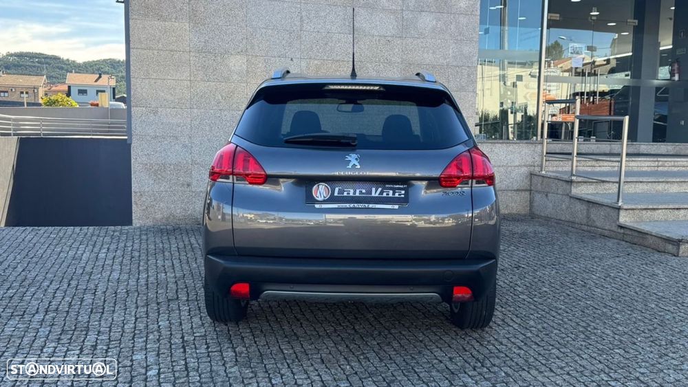 Peugeot 2008 1.2 PureTech Allure - 7