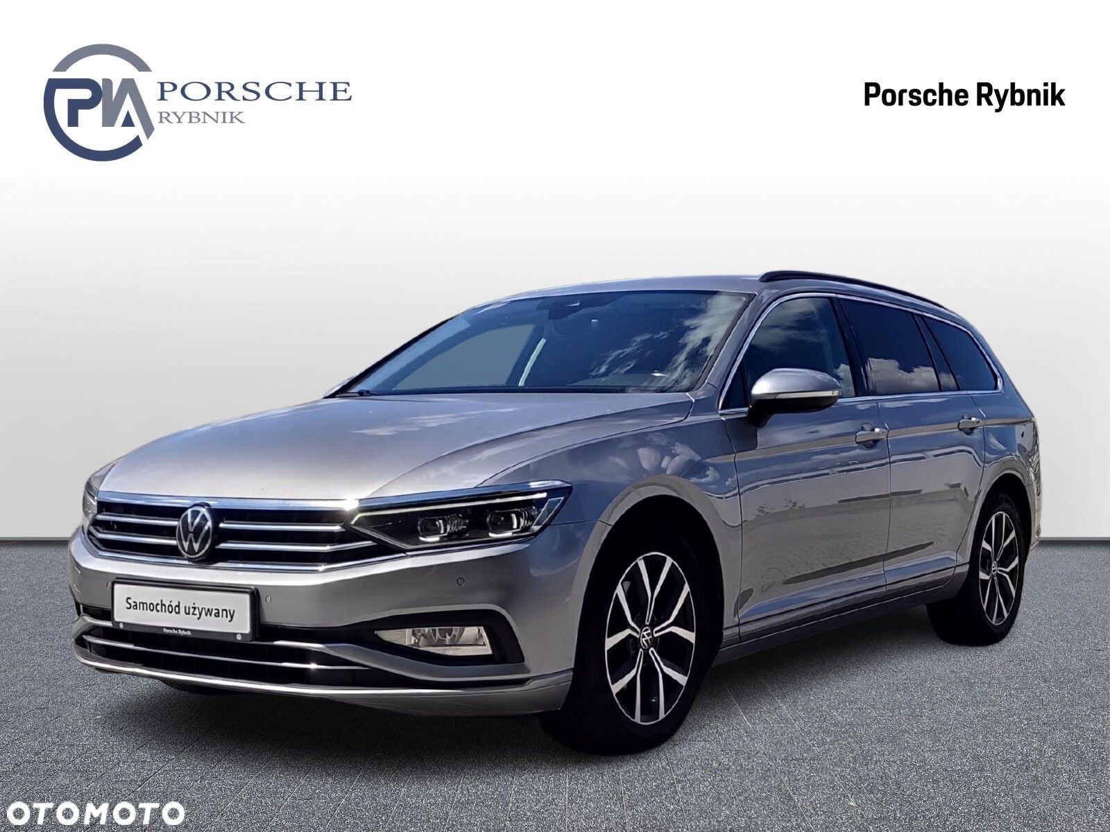 Volkswagen Passat - 1