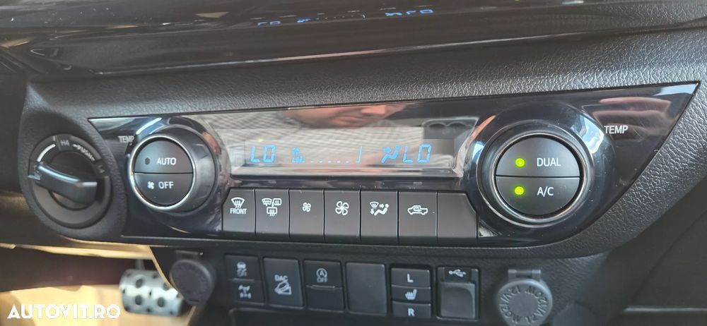 Toyota Hilux 2.8D 204CP 4x4 Double Cab AT GR Sport - 30