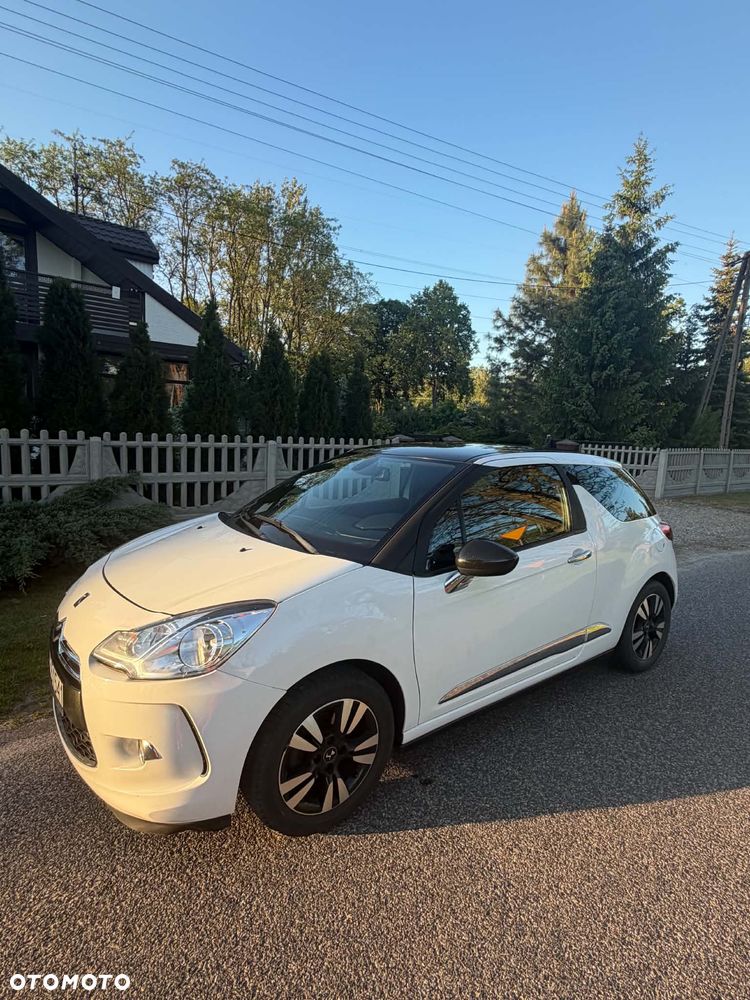 Citroën DS3 1.6 HDi SoChic - 2