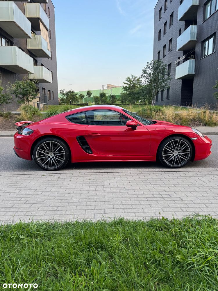 Porsche 718 Cayman GPF PDK - 10