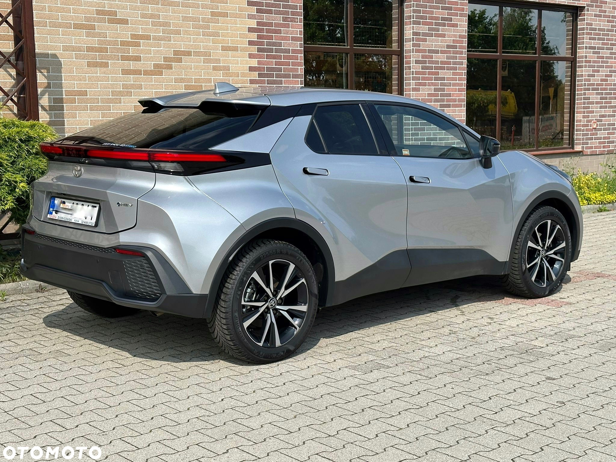 Toyota C-HR 1.8 Hybrid GPF Style - 3