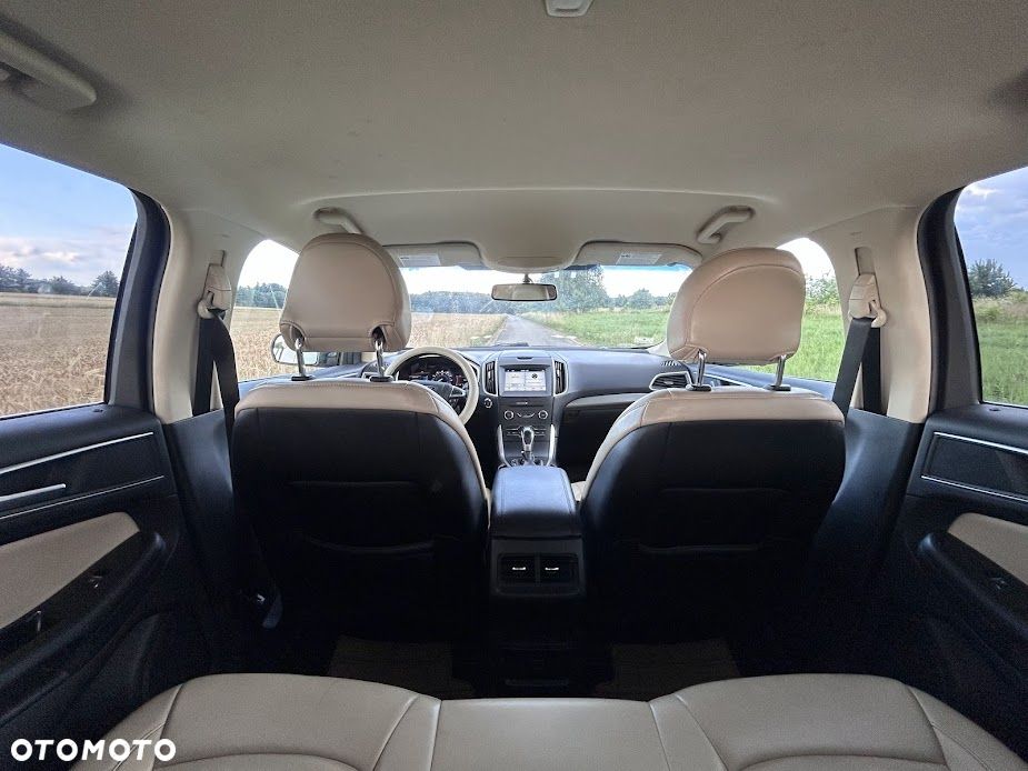 Ford Edge - 15