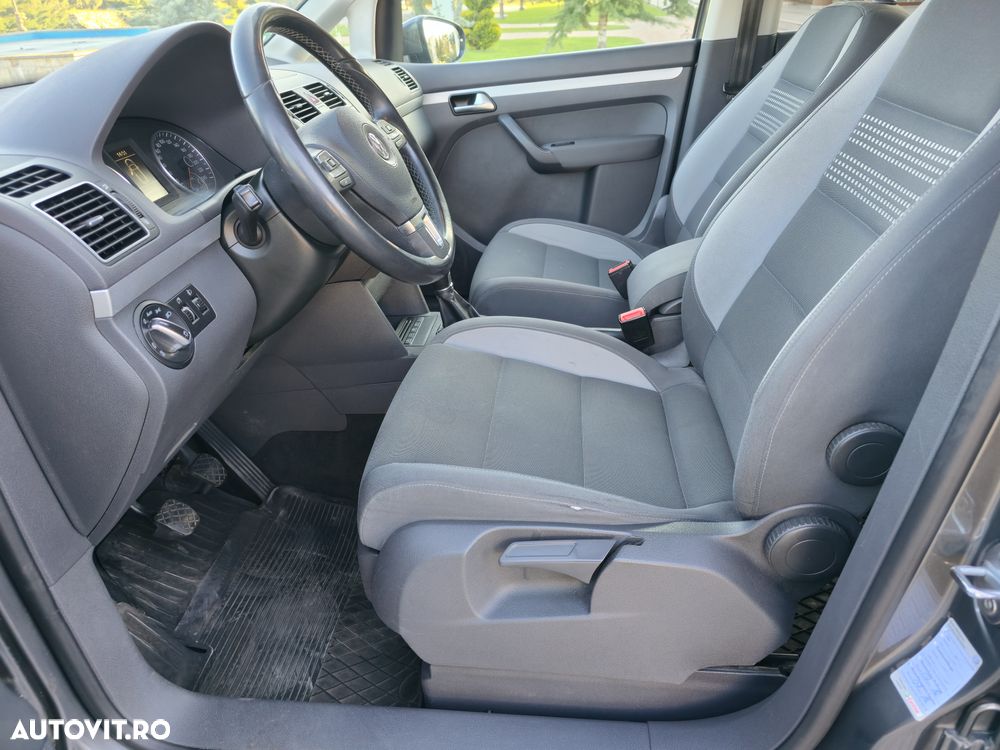 Volkswagen Touran 2.0 TDI SCR (BlueMotion Technology) Highline - 6