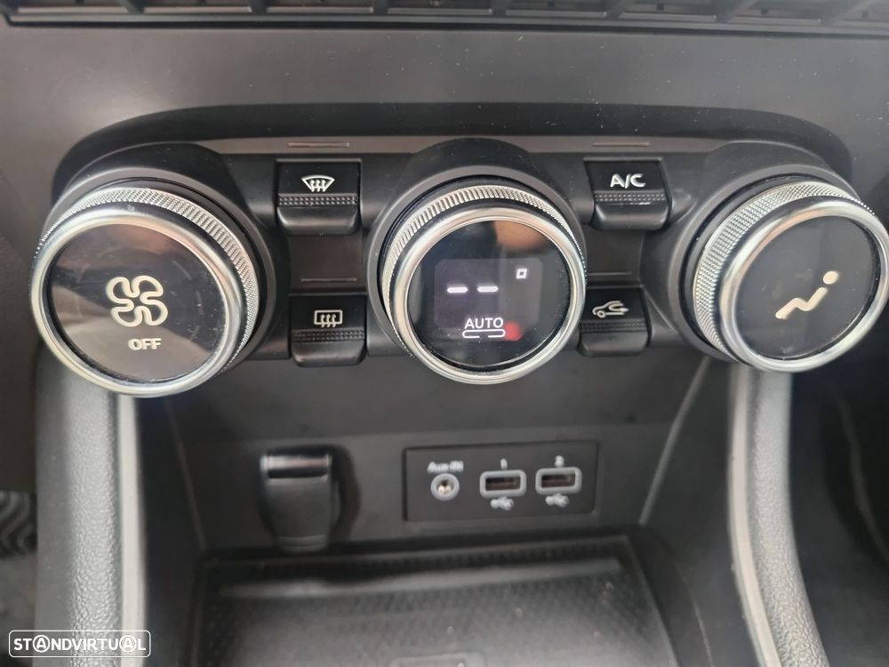 Renault Captur 1.0 TCe Intens - 25