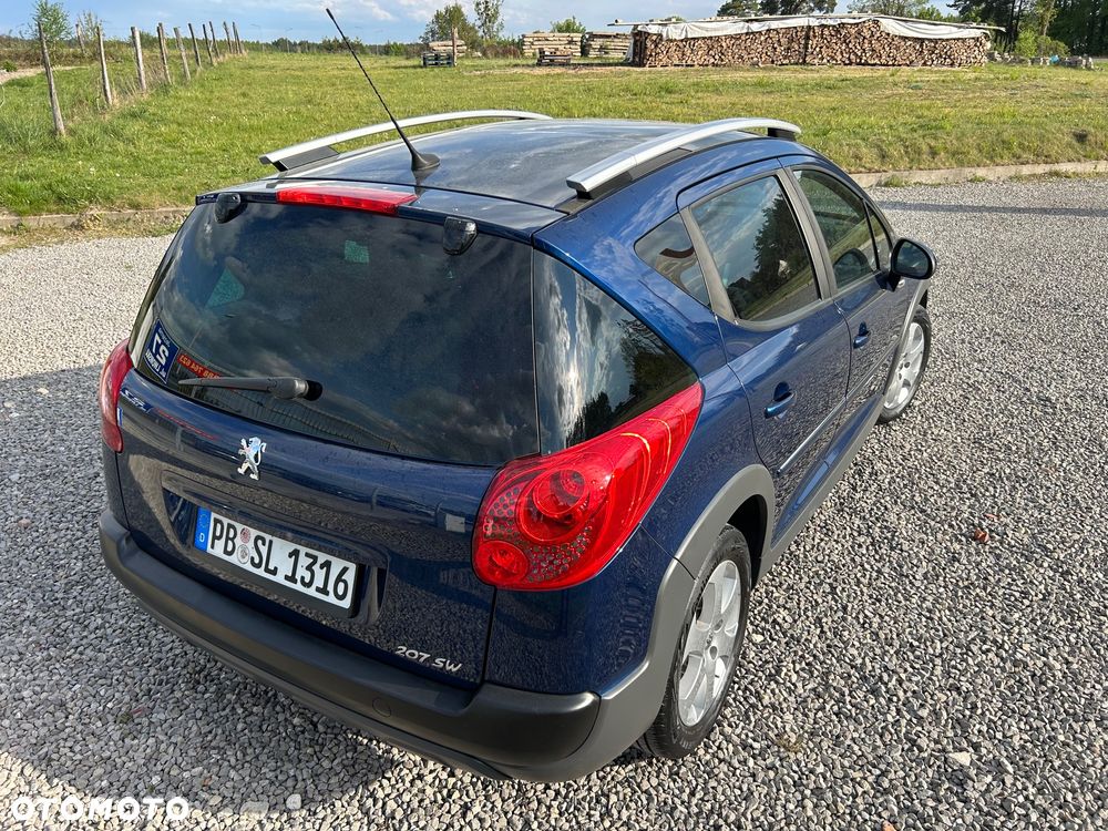 Peugeot 207 120 VTi Outdoor - 6