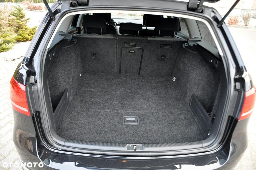 Volkswagen Passat - 38
