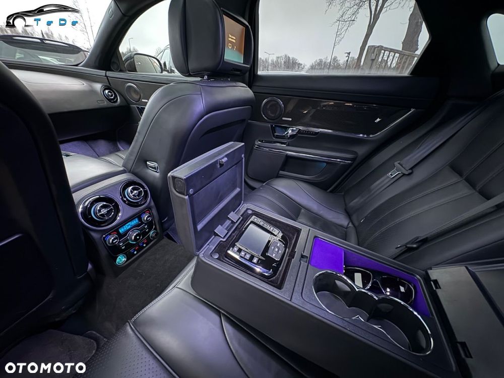 Jaguar XJ 3.0 D V6 Supersport - 29