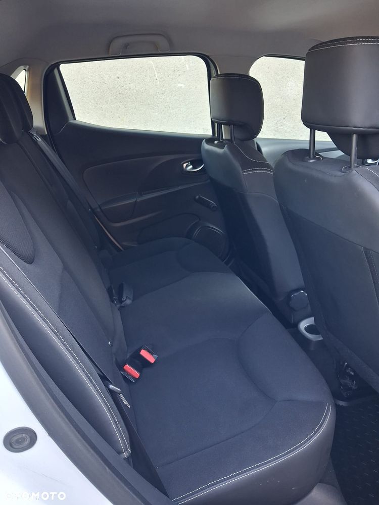 Renault Clio 1.2 16V 75 Life - 7