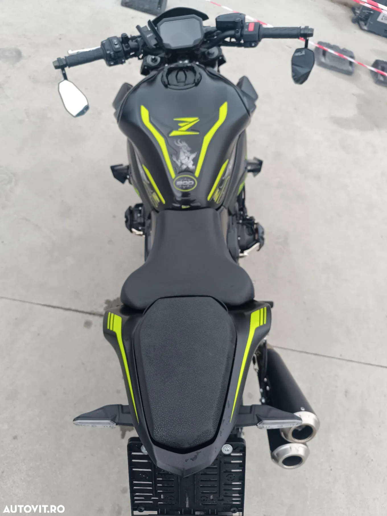 Kawasaki Z 900 - 10
