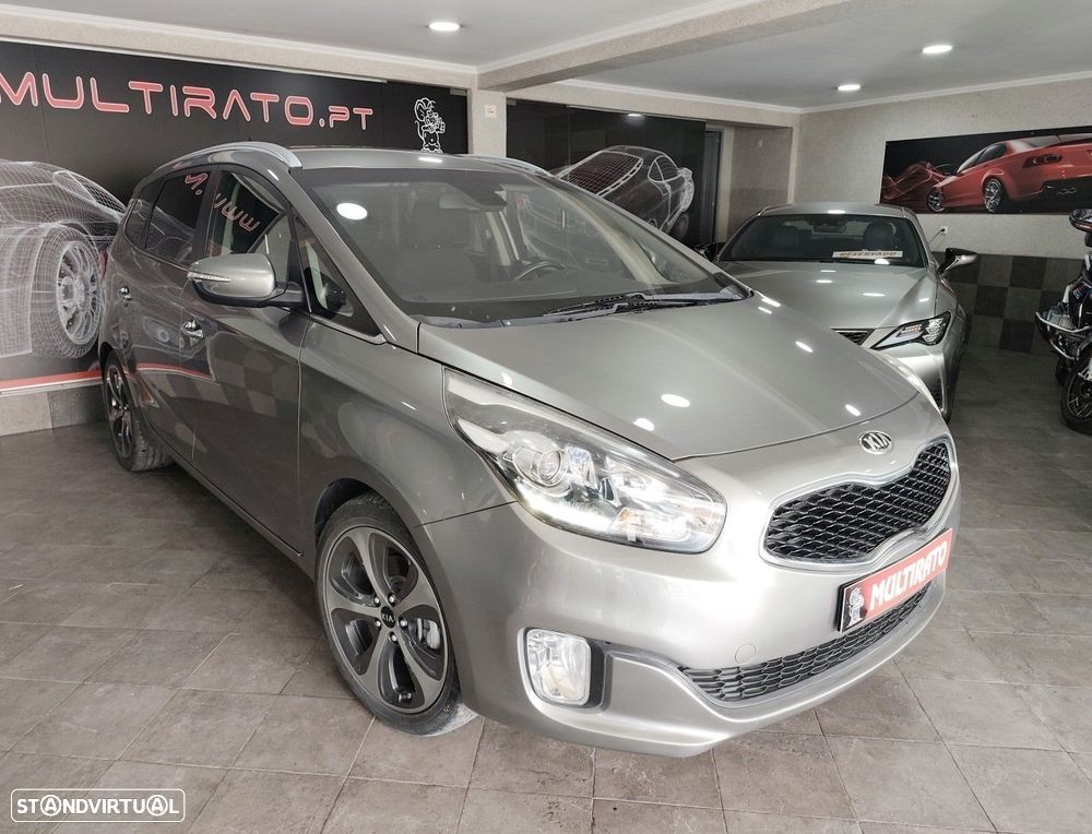 Kia Carens 1.7 CRDi ISG TX - 1
