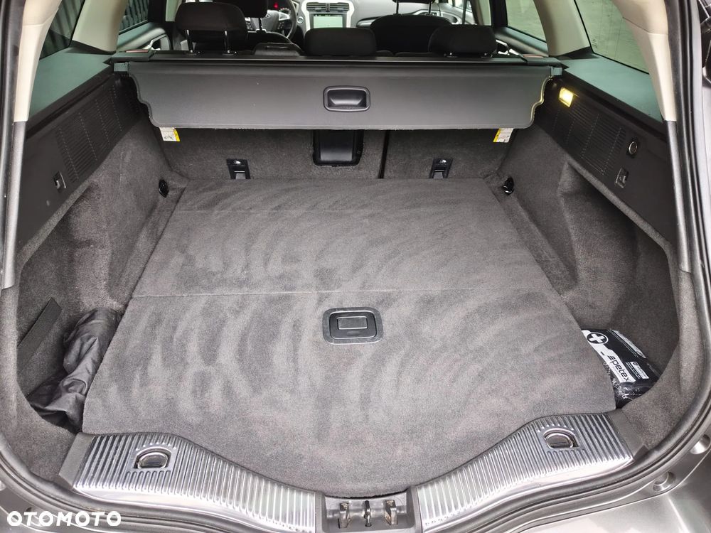 Ford Mondeo - 19