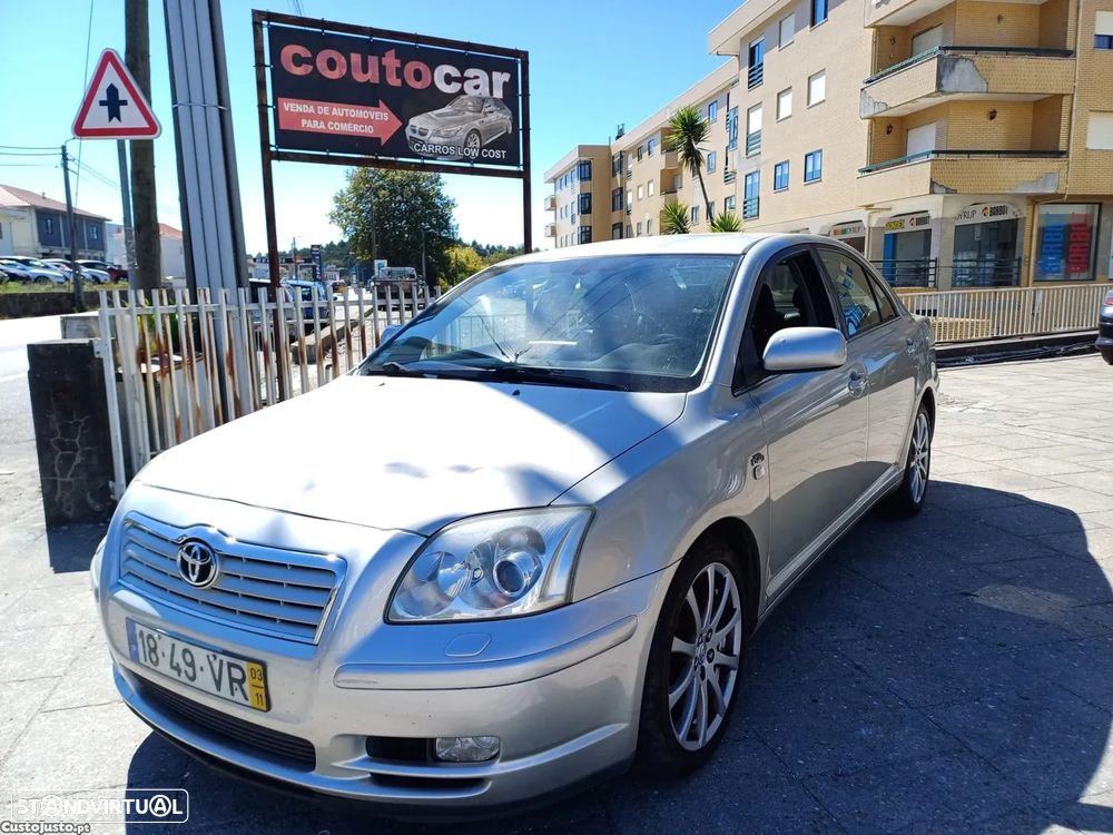 Toyota Avensis S/D 2.0 D4D Executive - 4