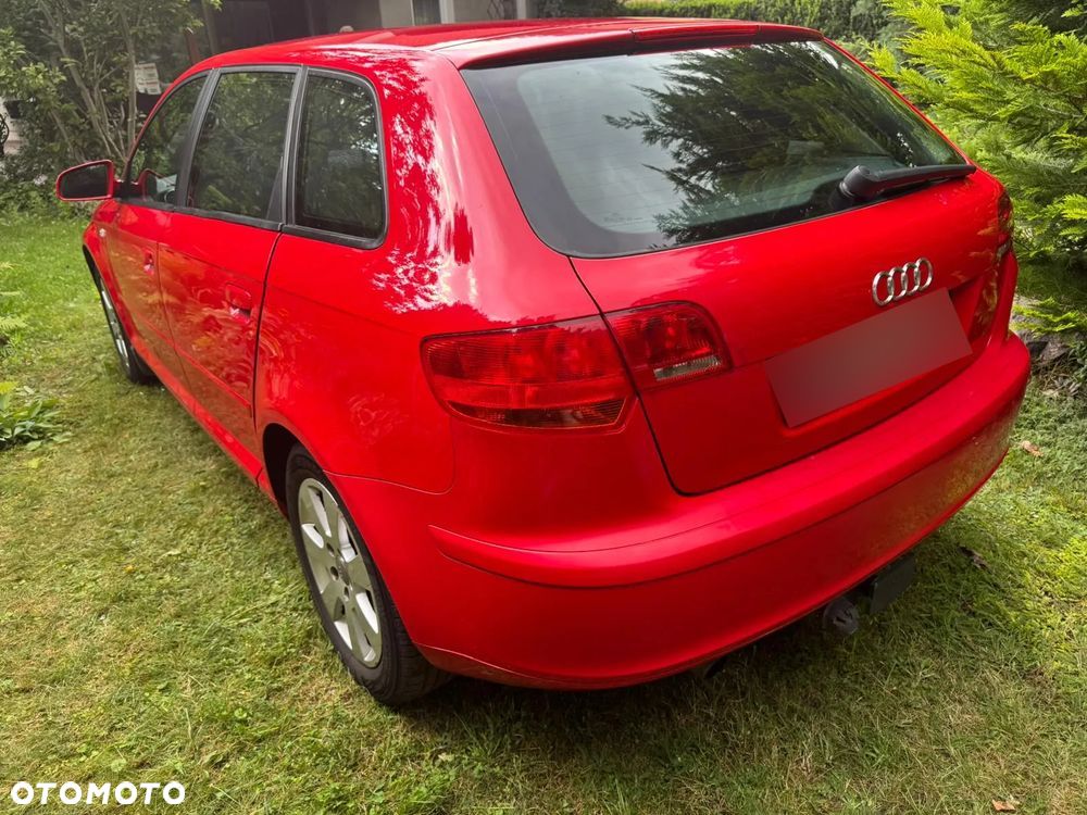 Audi A3 Sportback - 3