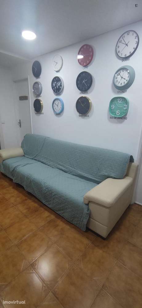 Quarto - localizado em Almada Lisbon - Grande imagem: 3/24