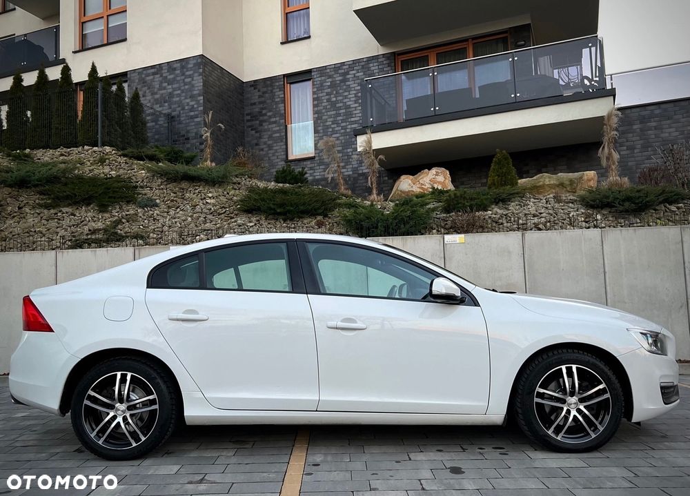 Volvo S60 D3 Geartronic Linje Svart - 8